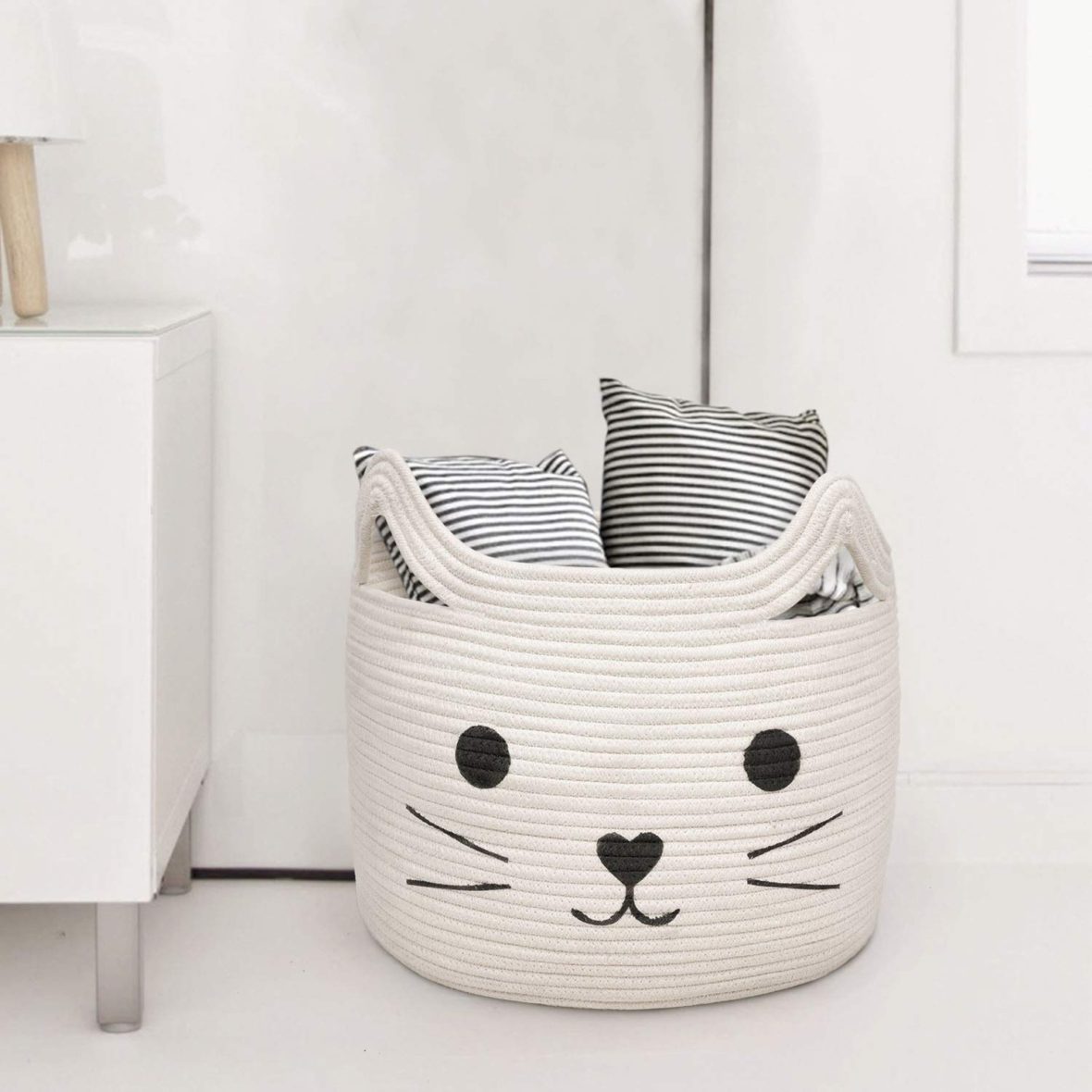 Perfect Gifts for the Cat Lovers in Your Life