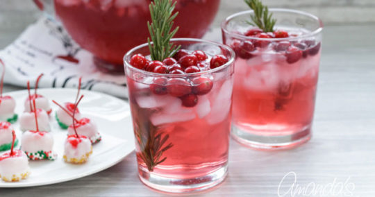 70+ Christmas Cocktails to Get You in the Spirit